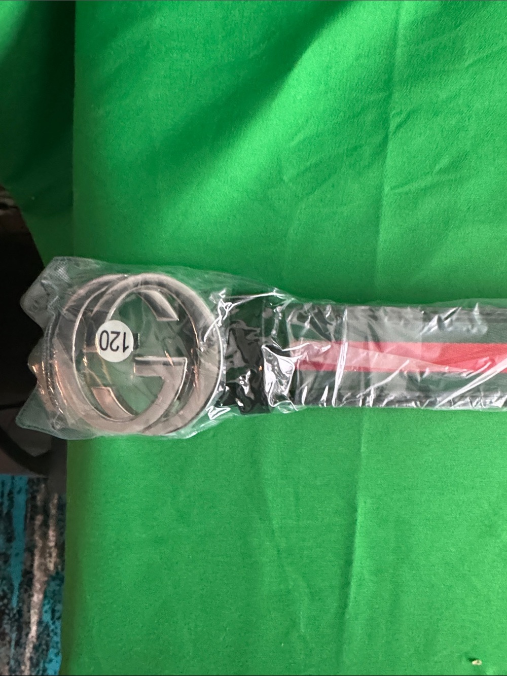 New! Gucci Interlocking G Web Belt, a signature accessory, black, green and red! - Picture 3 of 4